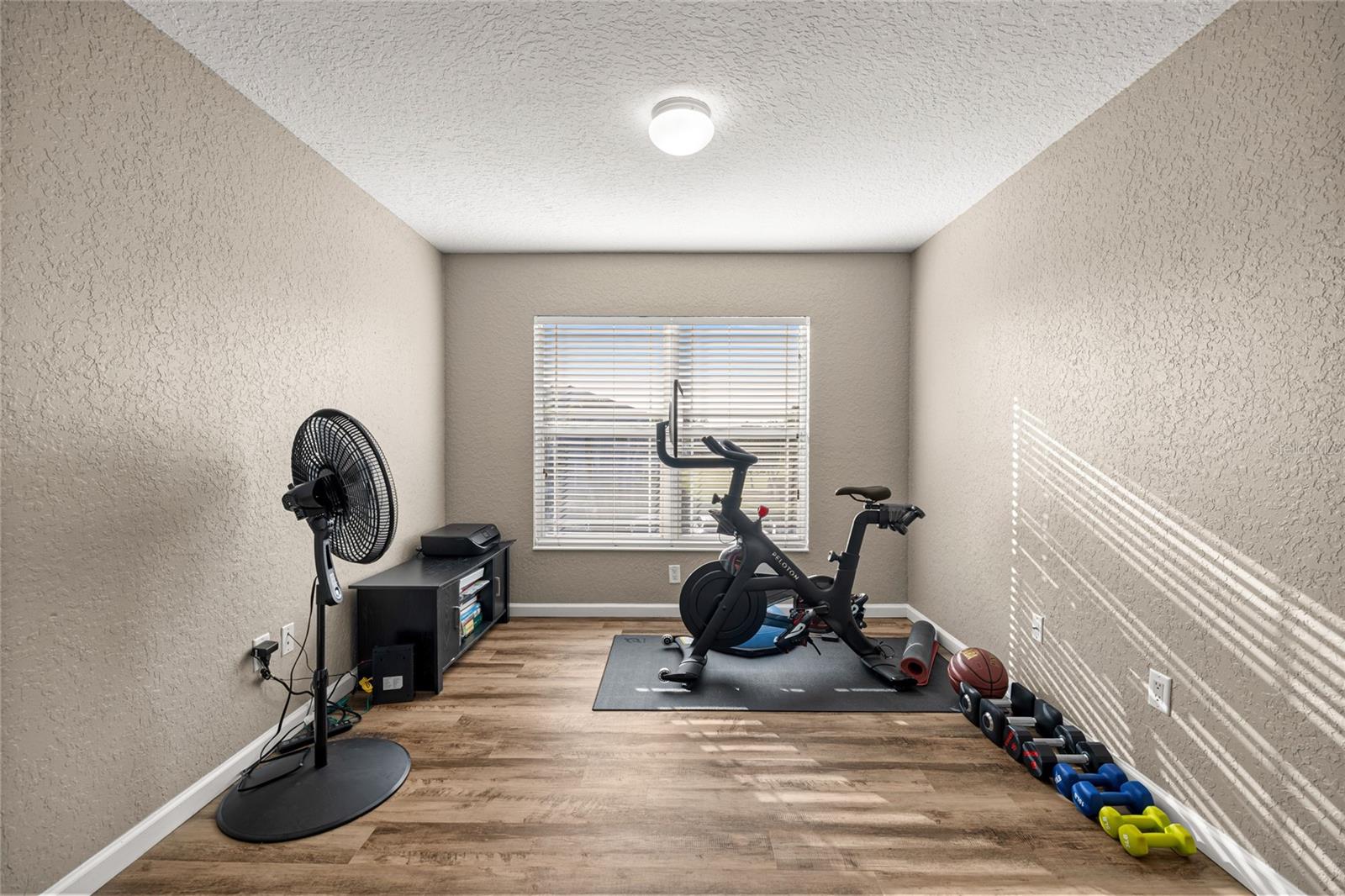 Image 16 of 52 For 4570 52nd Circle 106