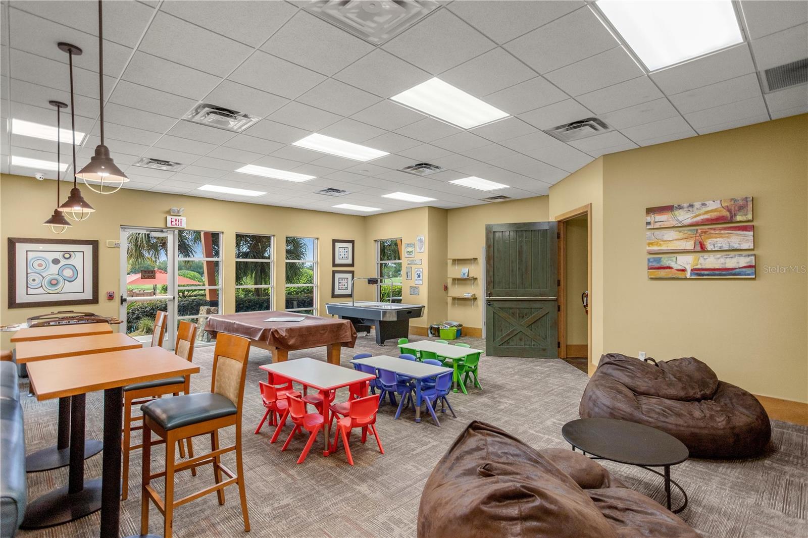 Image 26 of 52 For 4570 52nd Circle 106