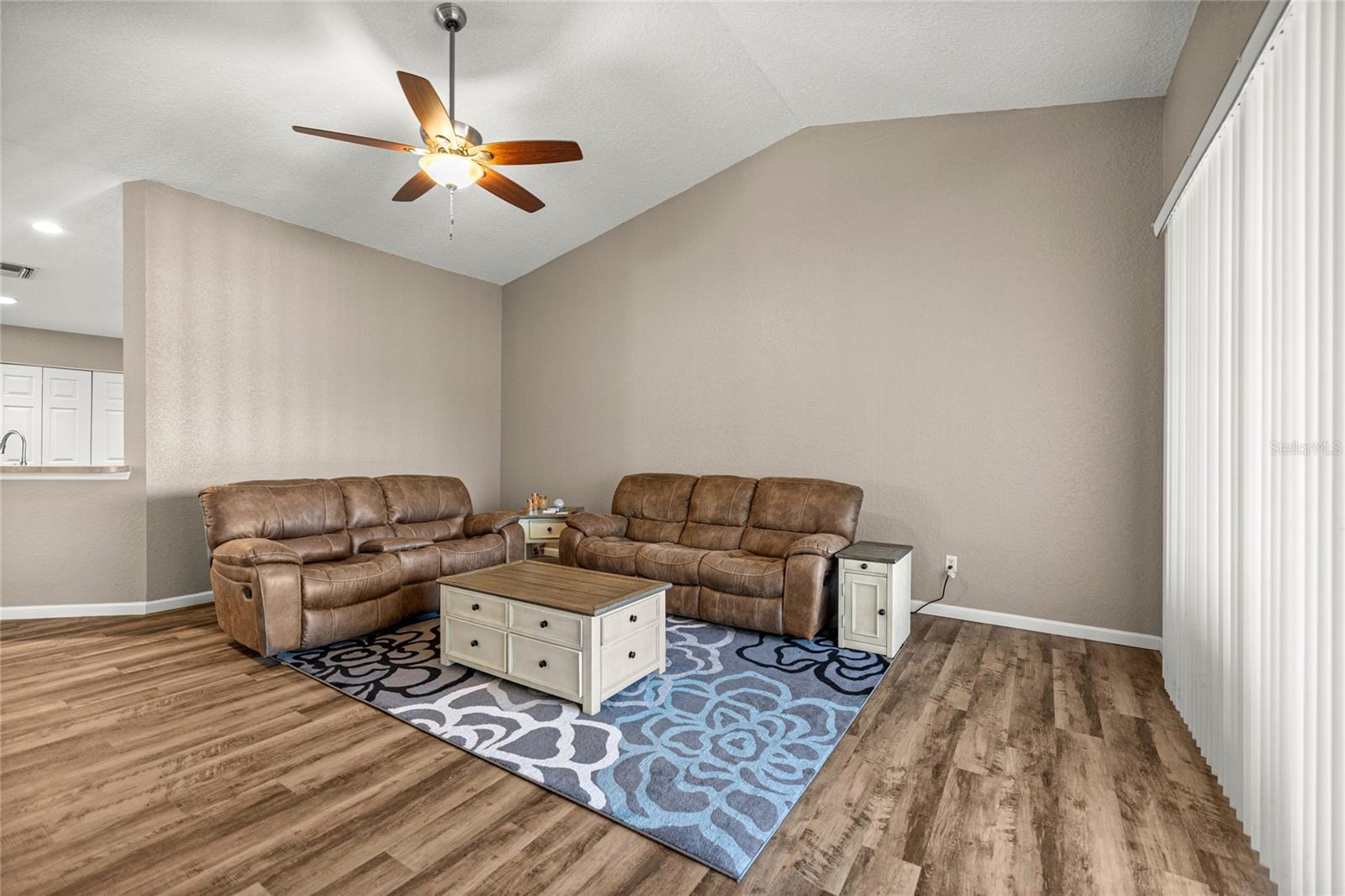 Image 3 of 52 For 4570 52nd Circle 106