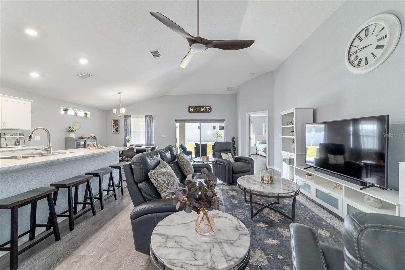 Image 15 of 61 For 9006 43rd Terrace