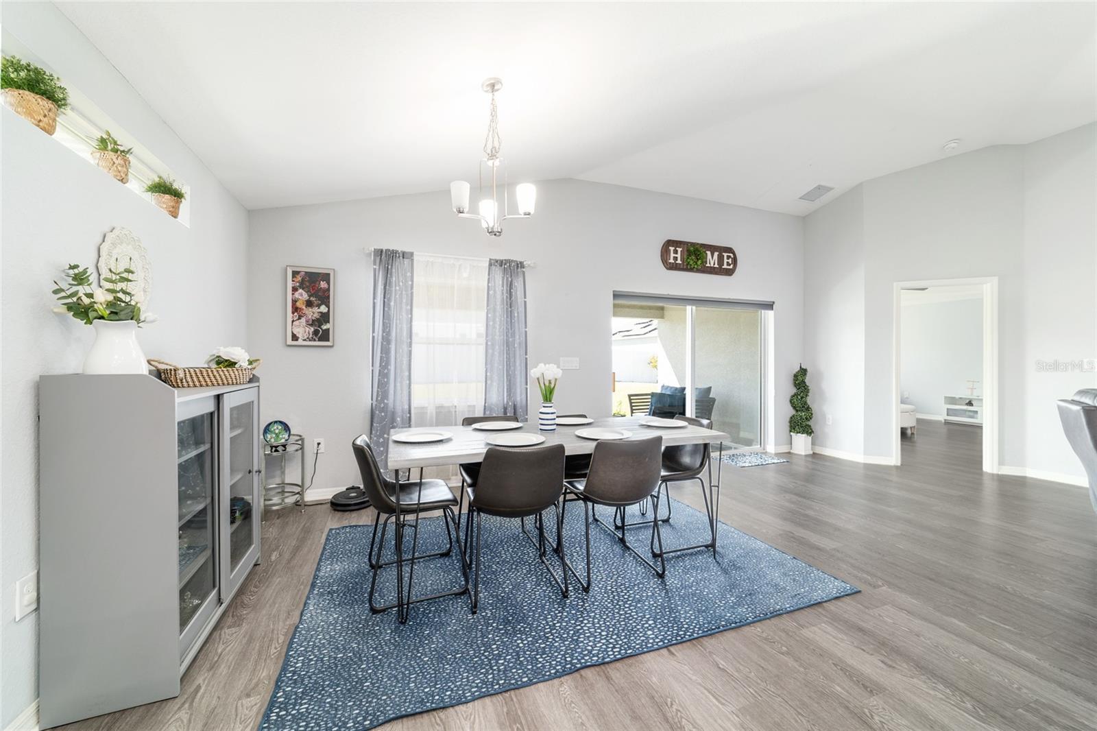 Image 26 of 61 For 9006 43rd Terrace