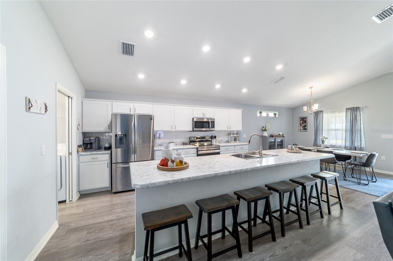 Image 30 of 61 For 9006 43rd Terrace