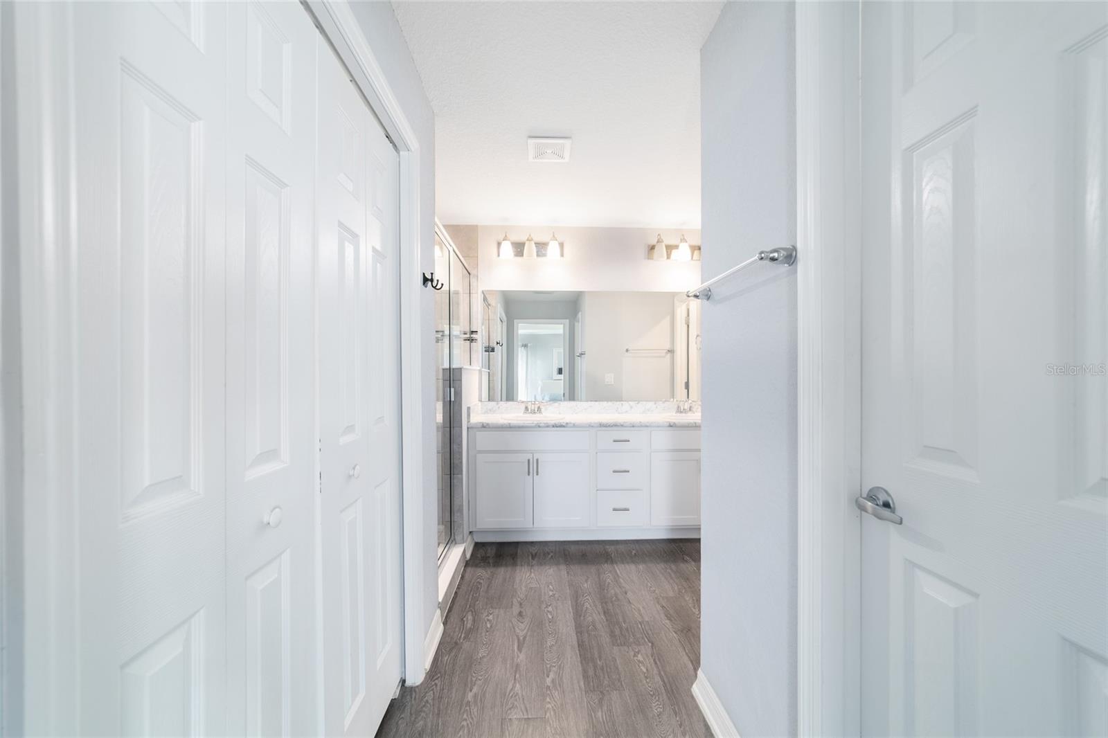 Image 39 of 61 For 9006 43rd Terrace