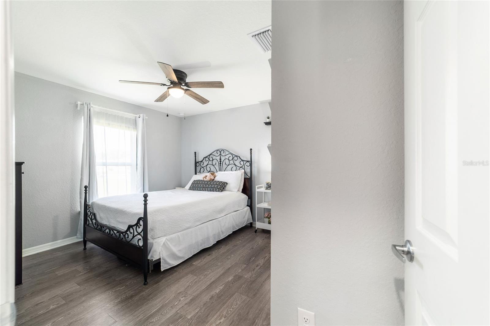 Image 44 of 61 For 9006 43rd Terrace