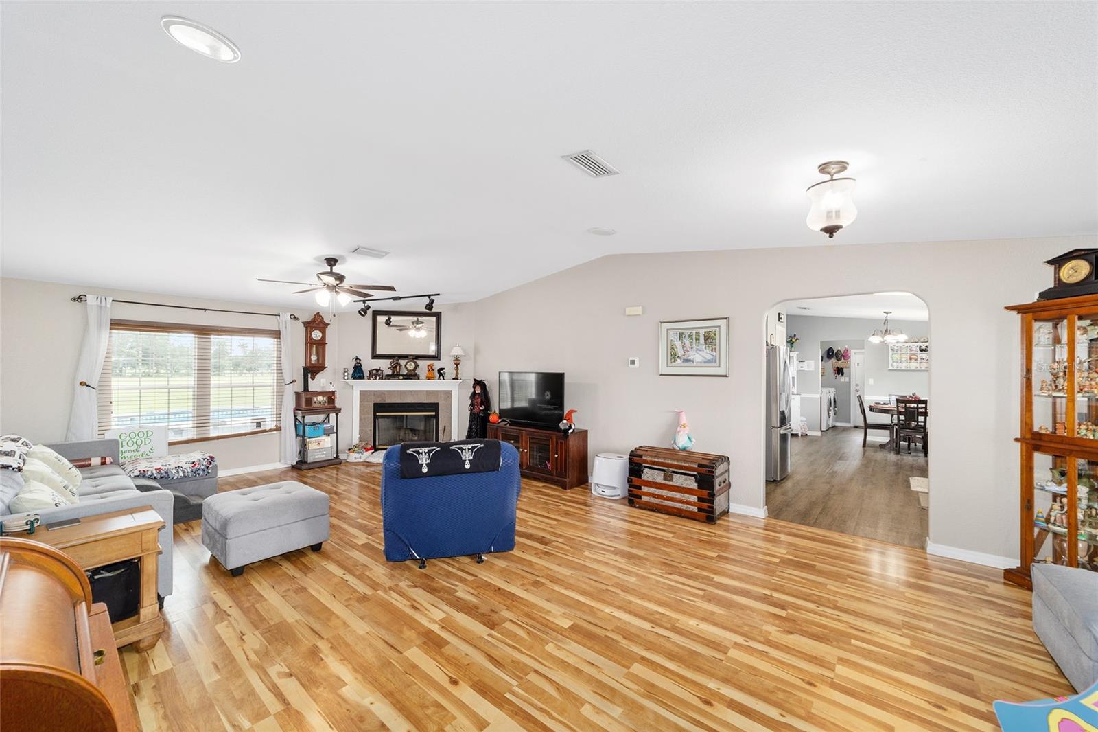 Image 6 of 44 For 3790 86th Lane