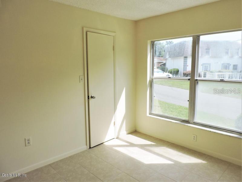 Image 20 of 36 For 1562 27th Street E