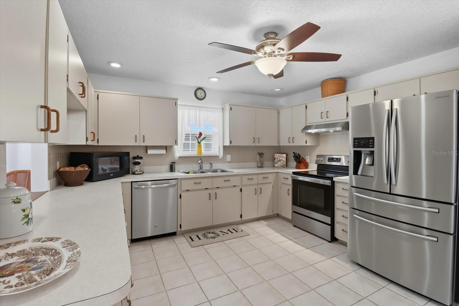Image 14 of 42 For 1931 18th Street
