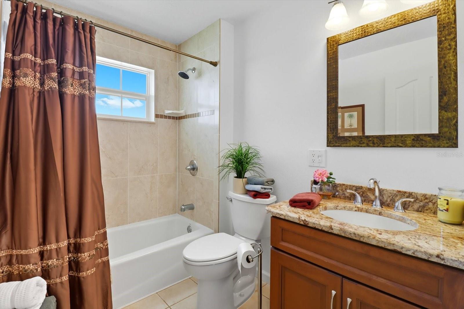 Image 22 of 42 For 1931 18th Street