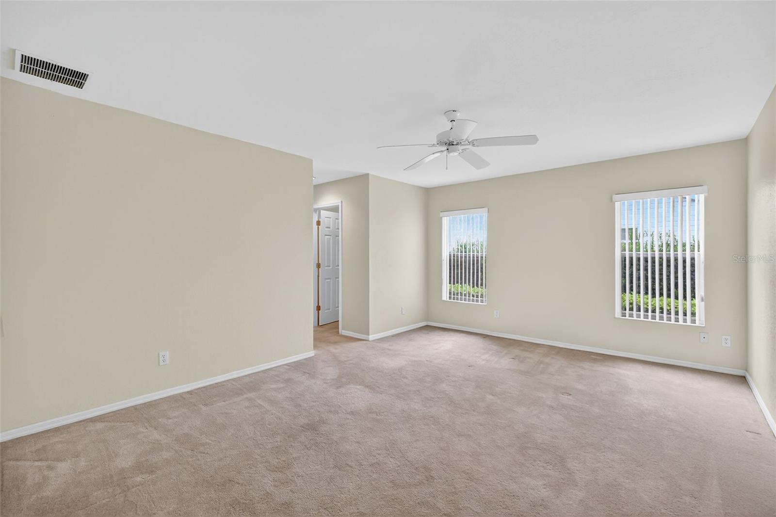 Image 19 of 32 For 11353 138th Lane