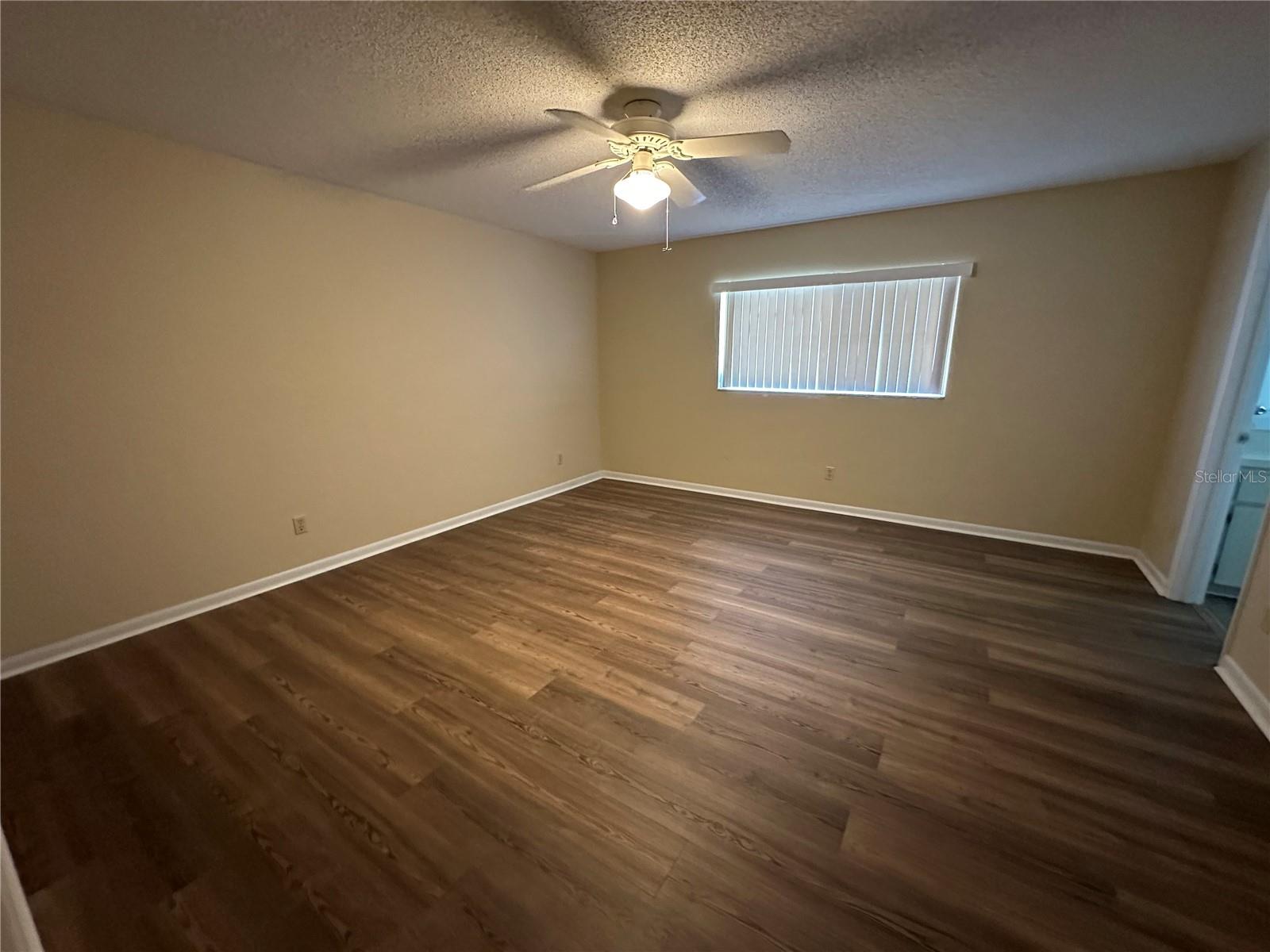 Image 20 of 33 For 9157 82nd Terrace C