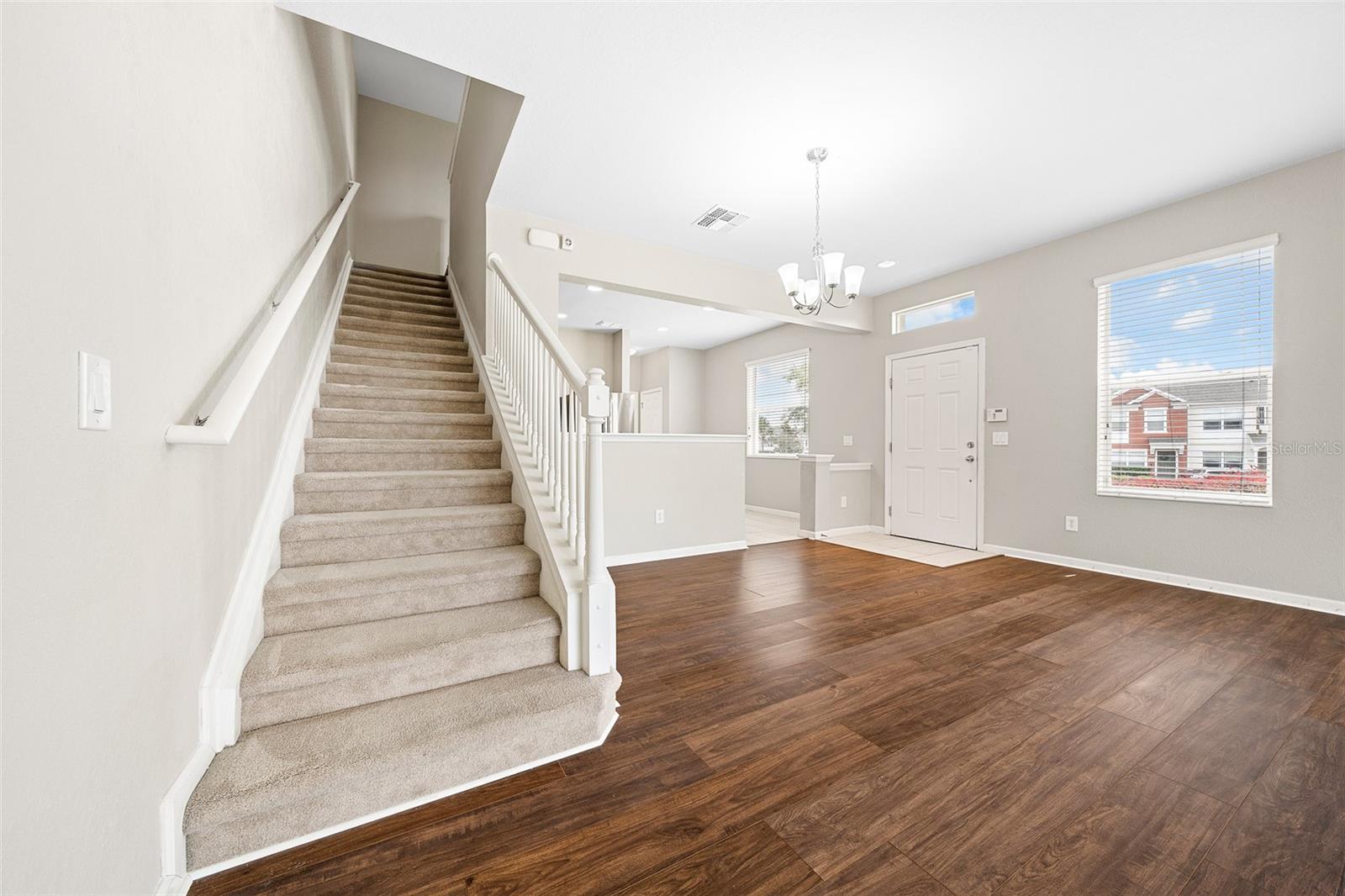 Image 17 of 34 For 4405 49th Avenue
