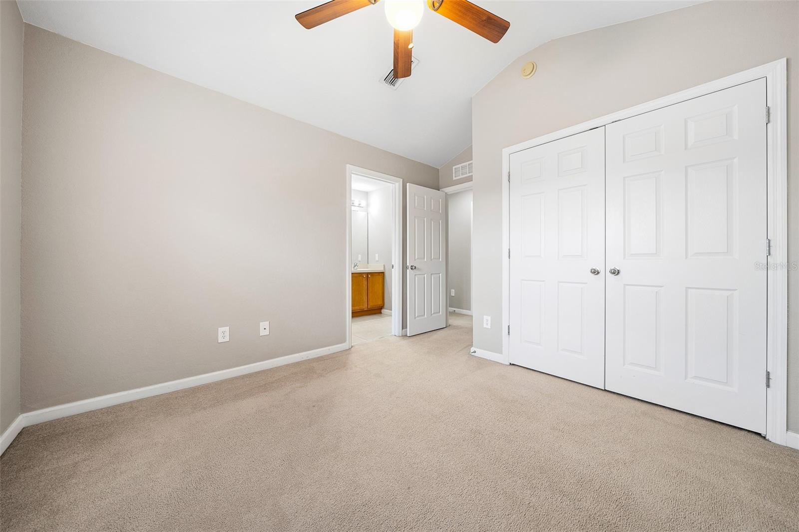 Image 22 of 34 For 4405 49th Avenue