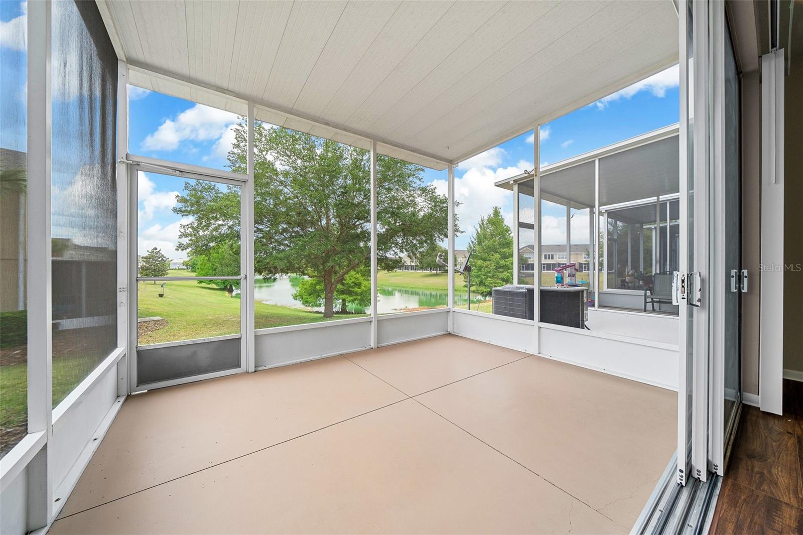 Image 9 of 34 For 4405 49th Avenue