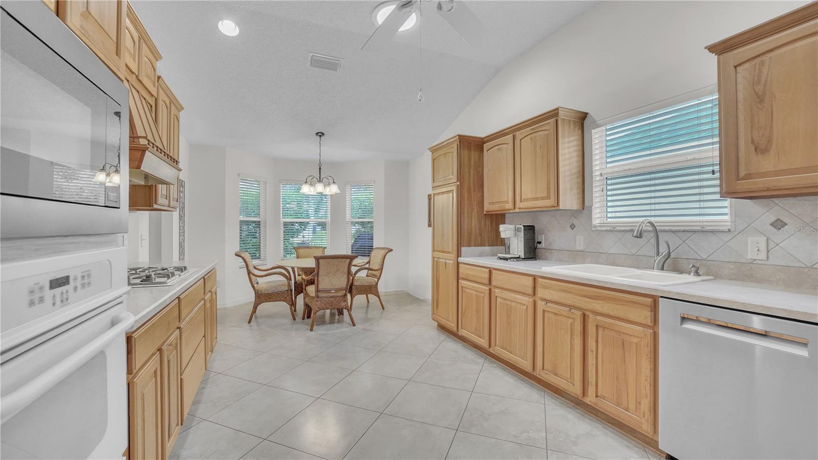 Image 10 of 32 For 7796 168th Lone Oak Loop