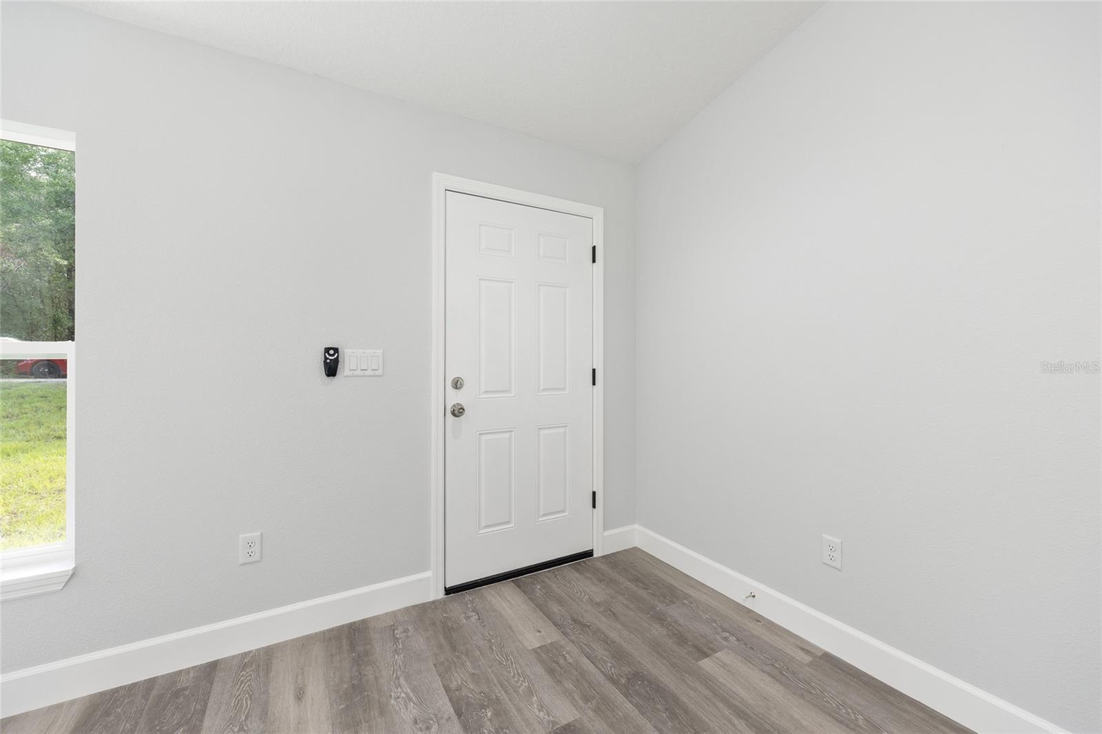 Image 8 of 31 For 15638 40th Place Road