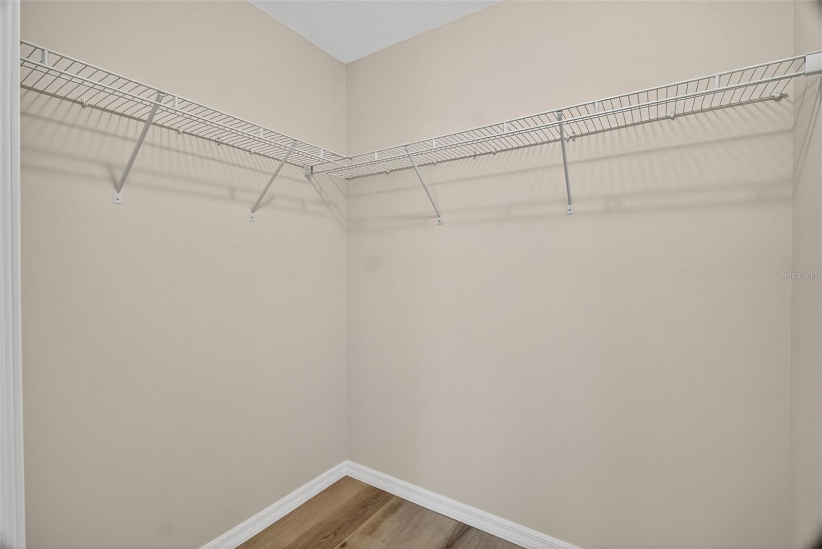 Image 18 of 21 For 5331 60th Terrace