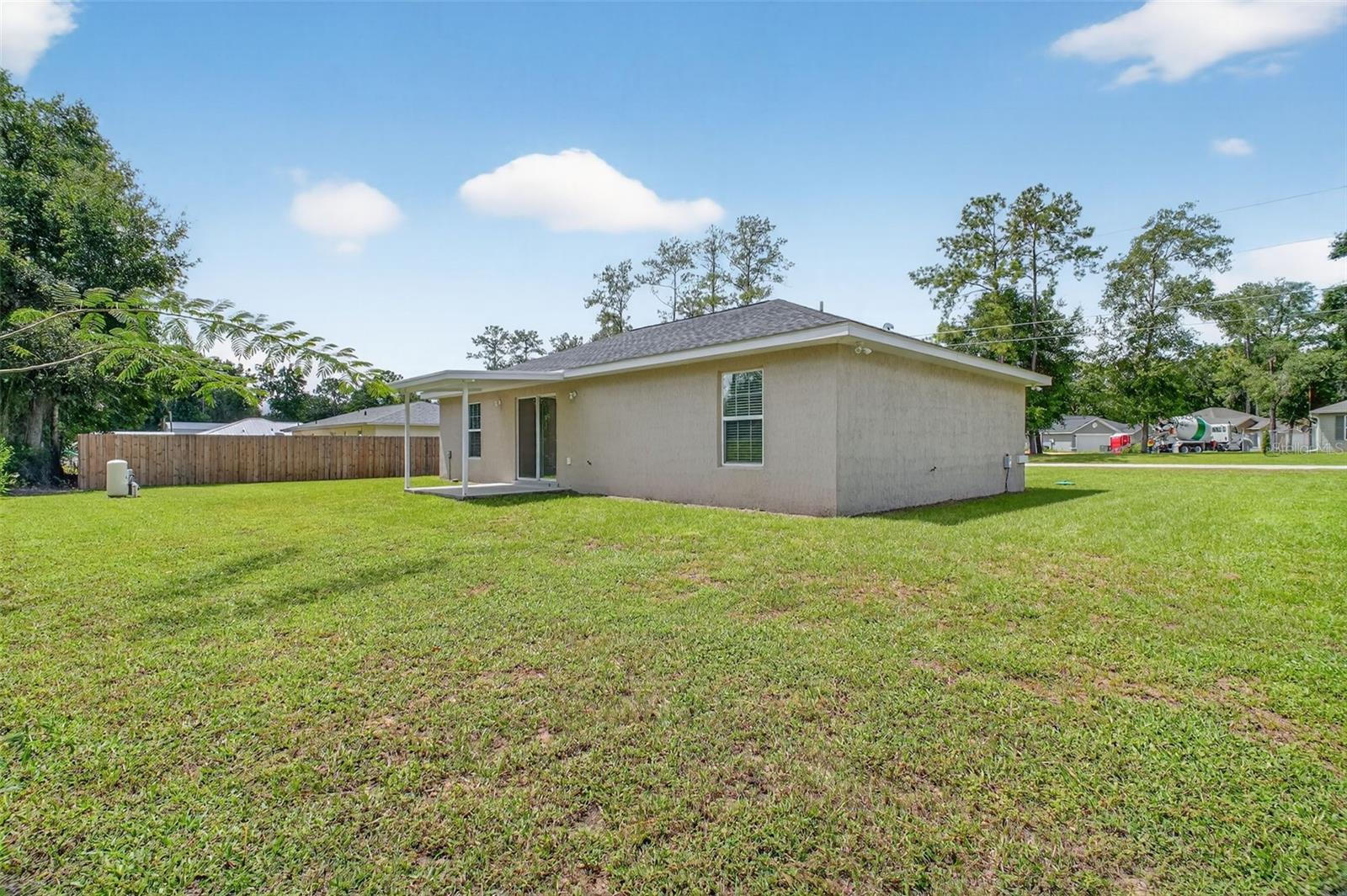 Image 5 of 21 For 5331 60th Terrace