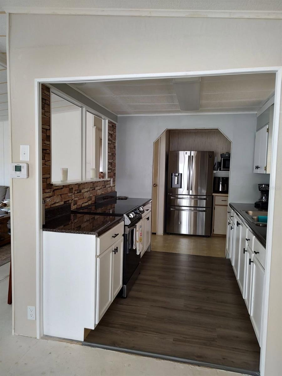 Image 4 of 23 For 6786 5th Place