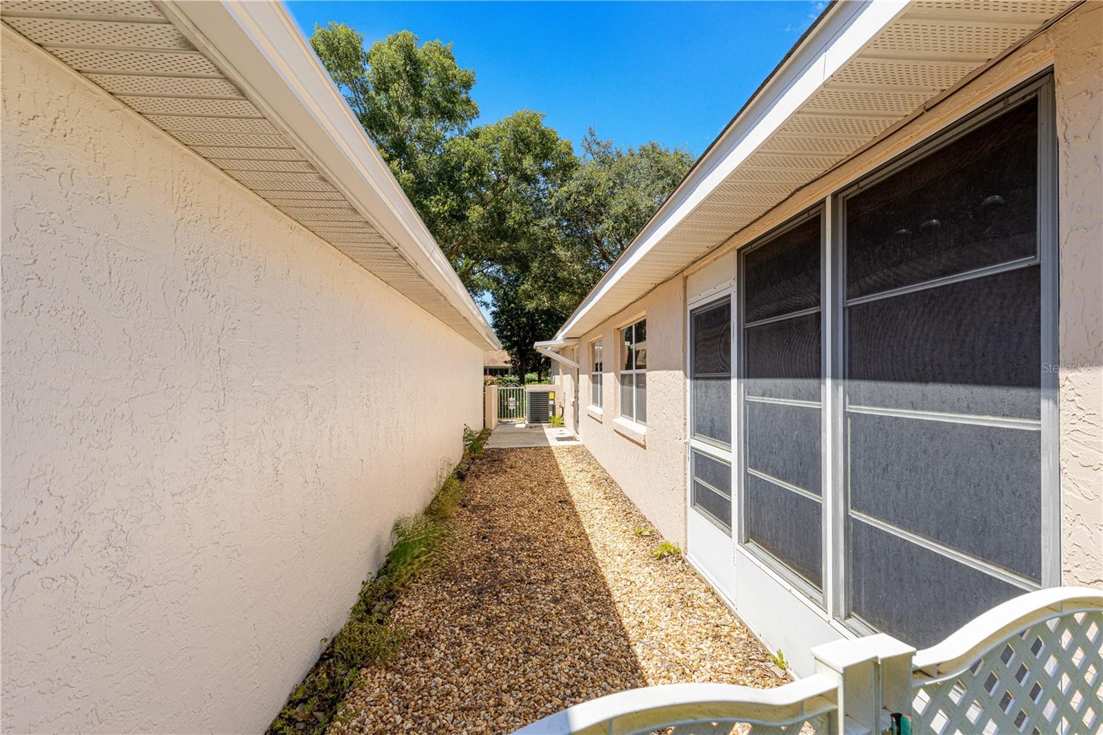 Image 31 of 34 For 9093 91st Circle