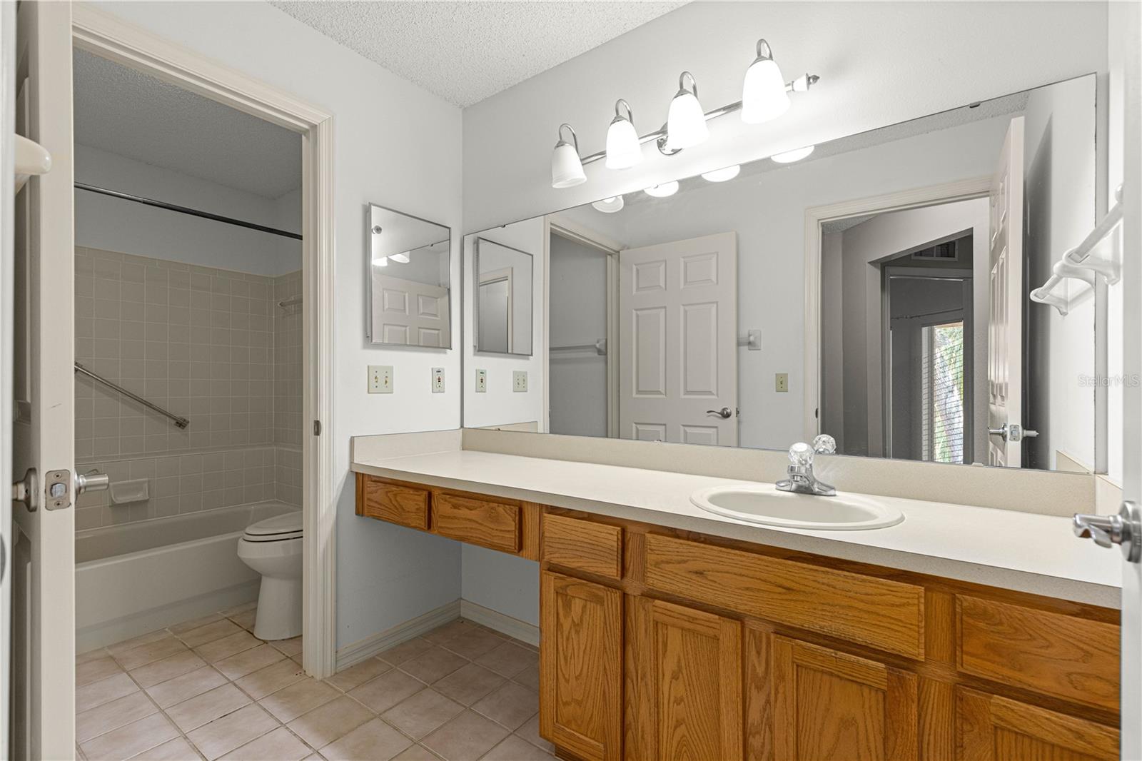 Image 9 of 34 For 9093 91st Circle