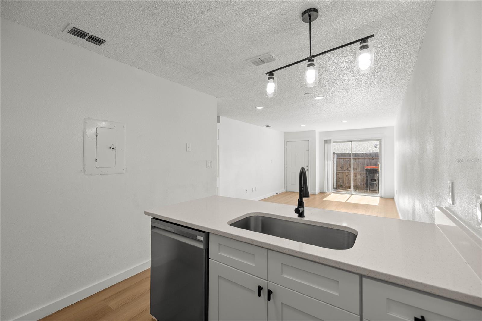 Image 4 of 13 For 5425 30th Place B