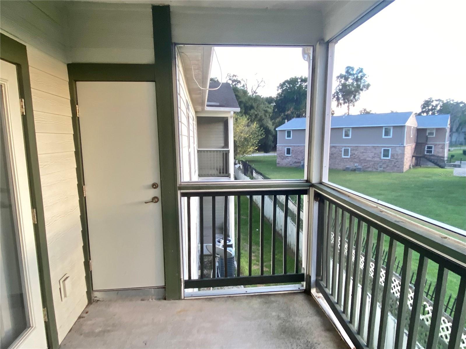 Image 4 of 21 For 2935 7th Street 116