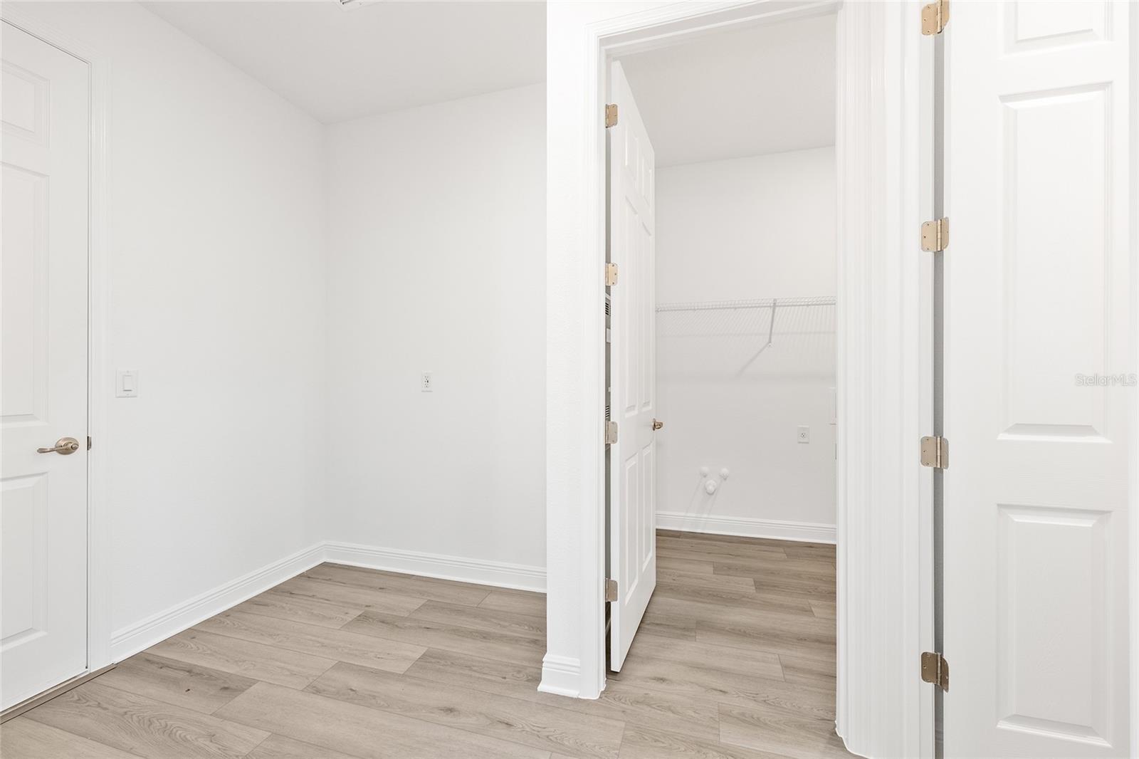 Image 14 of 46 For 10119 106th Circle