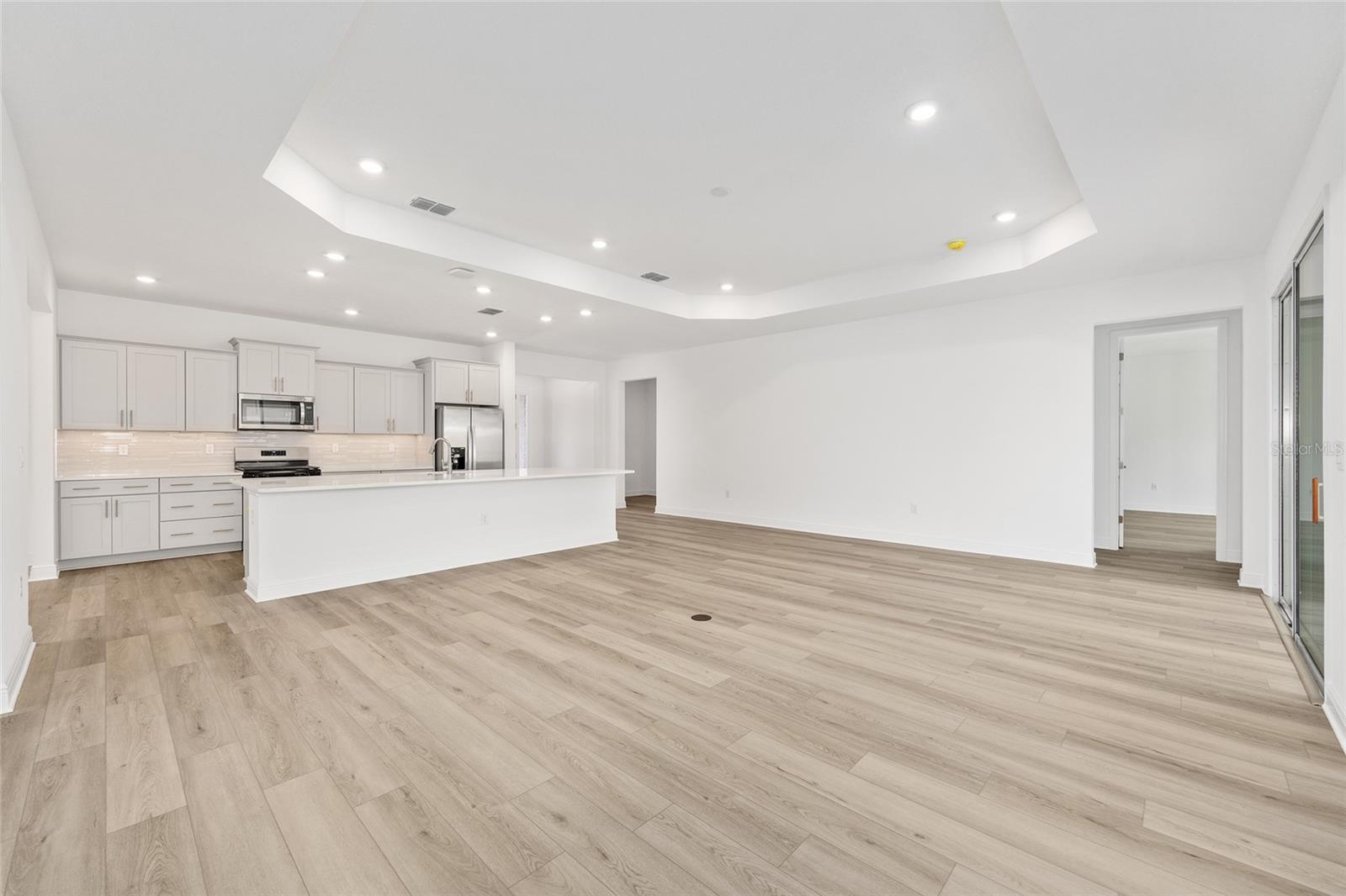 Image 29 of 46 For 10119 106th Circle