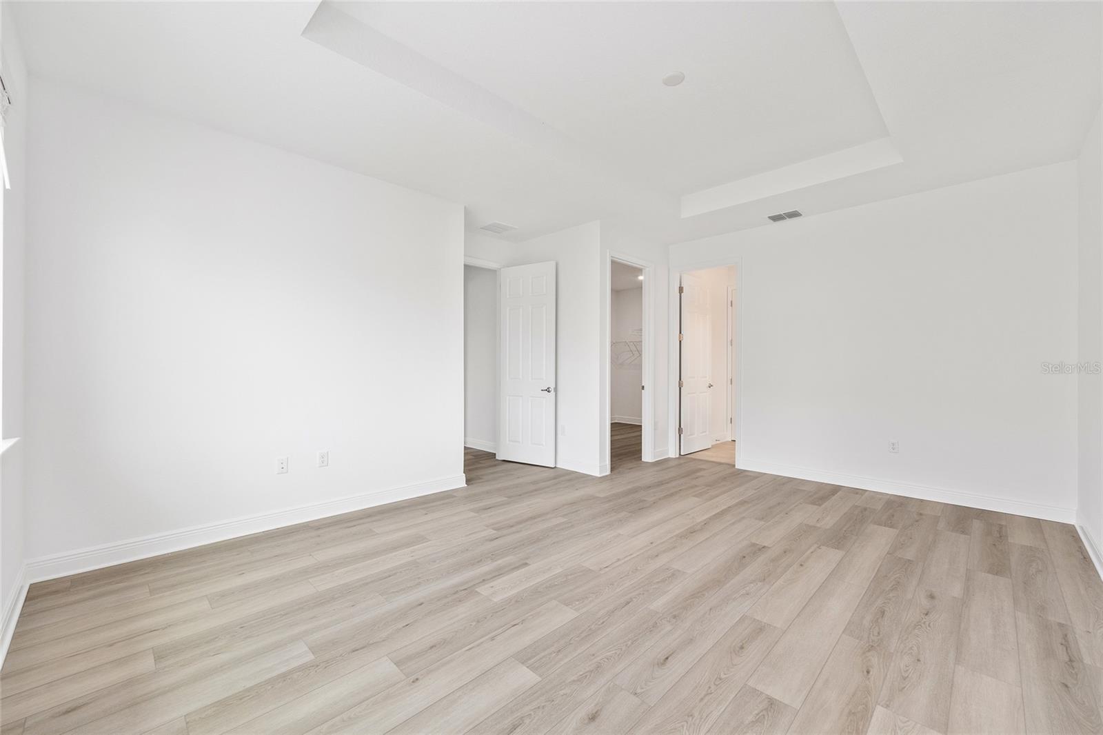 Image 36 of 46 For 10119 106th Circle