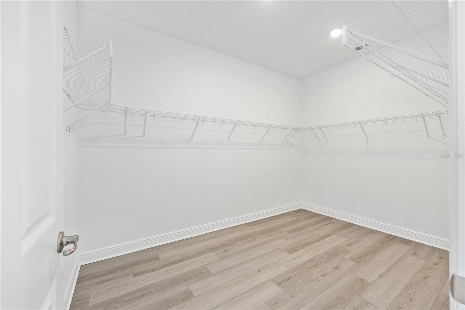 Image 37 of 46 For 10119 106th Circle