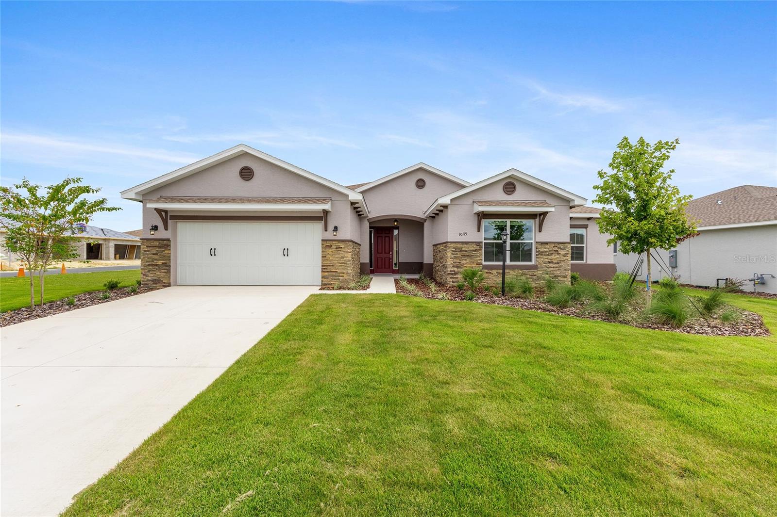 Image 4 of 46 For 10119 106th Circle