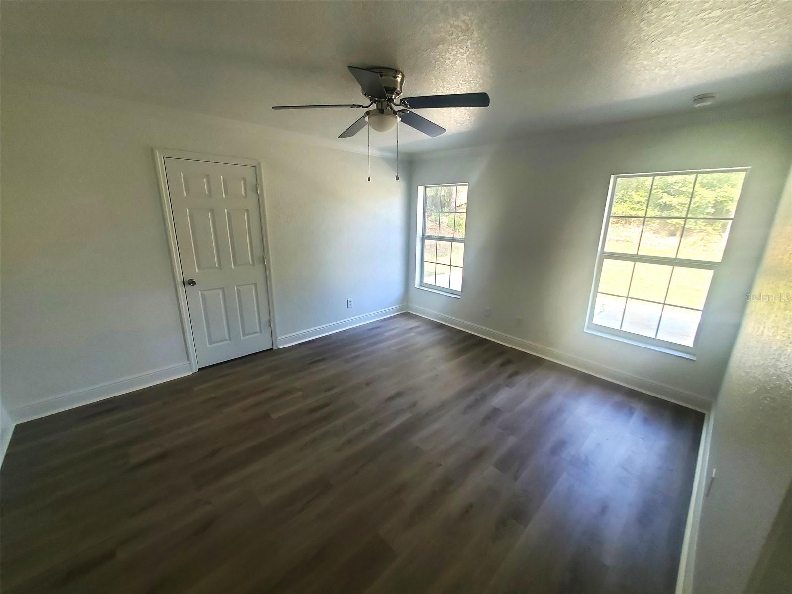 Image 5 of 21 For 2825 140th Court