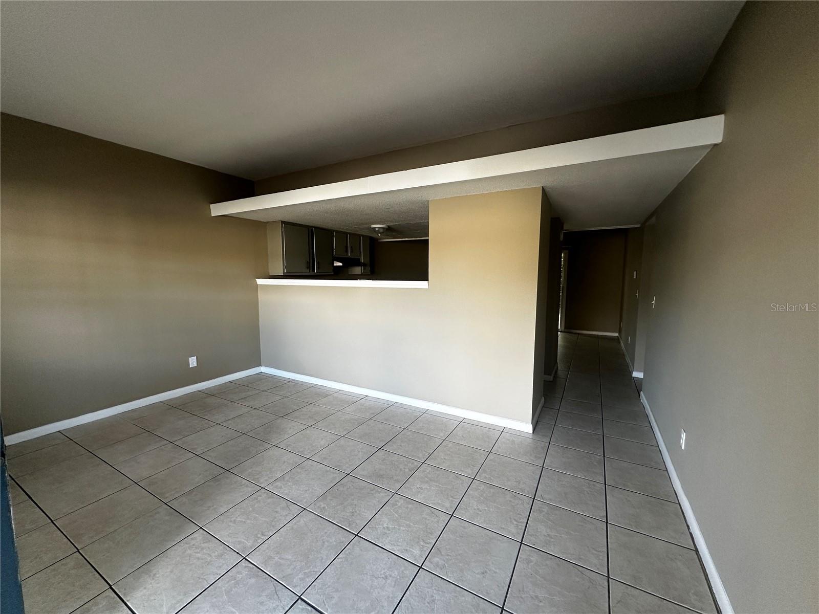 Image 3 of 11 For 2212 Silver Springs Boulevard 14