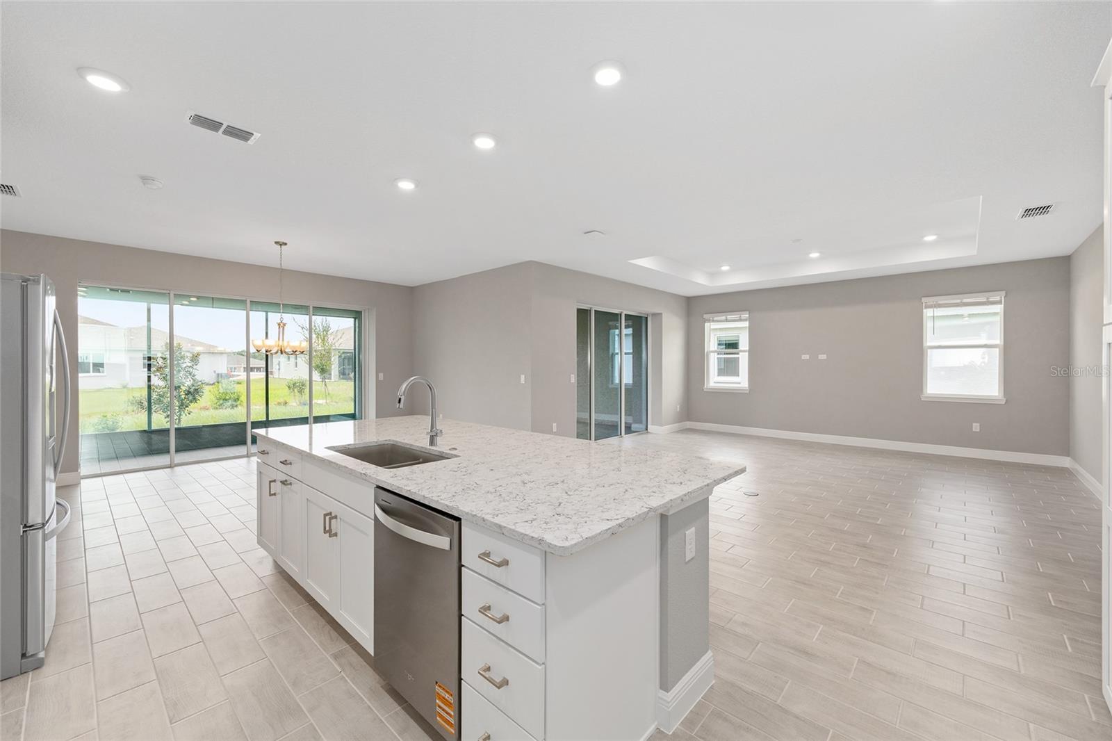 Image 24 of 42 For 10276 105th Court