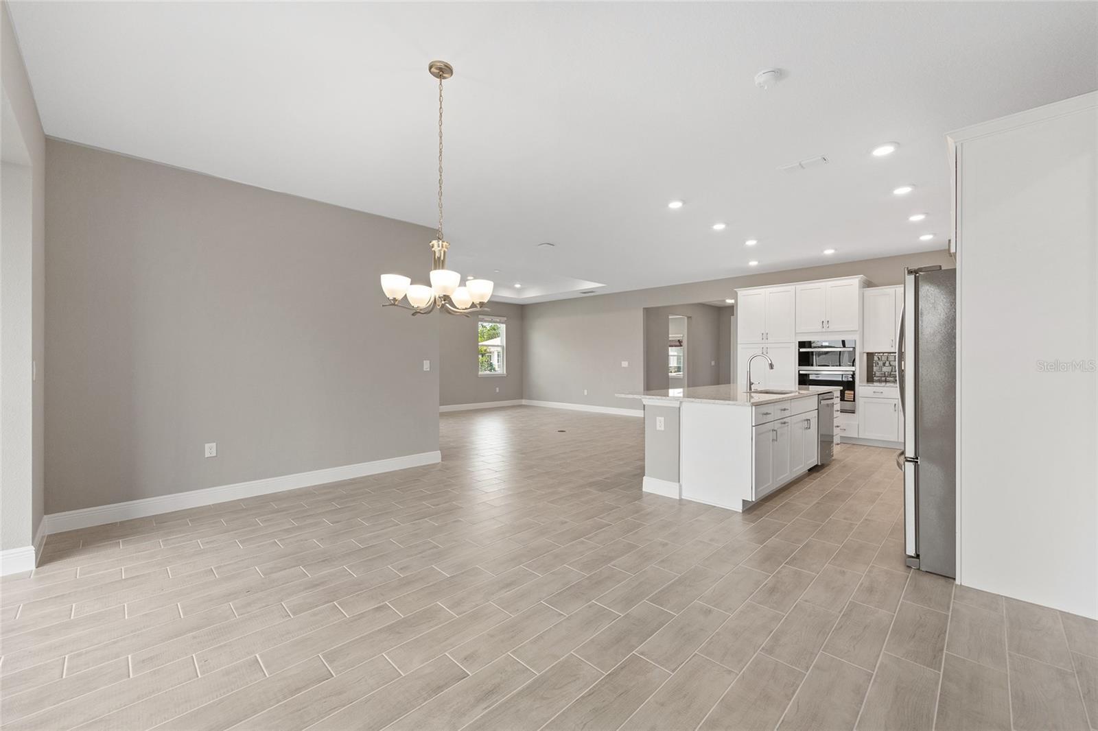 Image 26 of 42 For 10276 105th Court