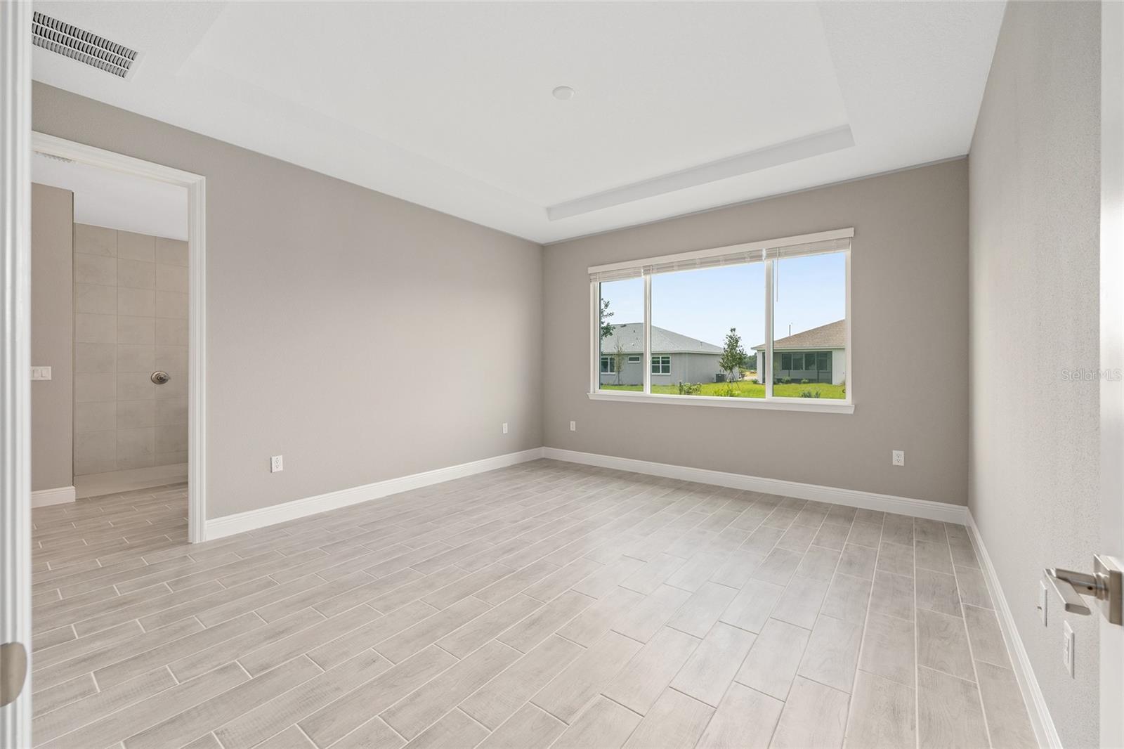 Image 28 of 42 For 10276 105th Court