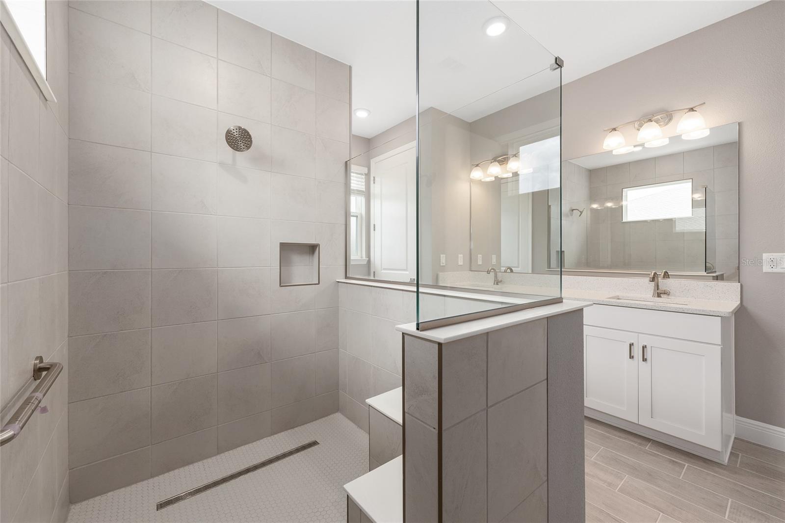 Image 32 of 42 For 10276 105th Court