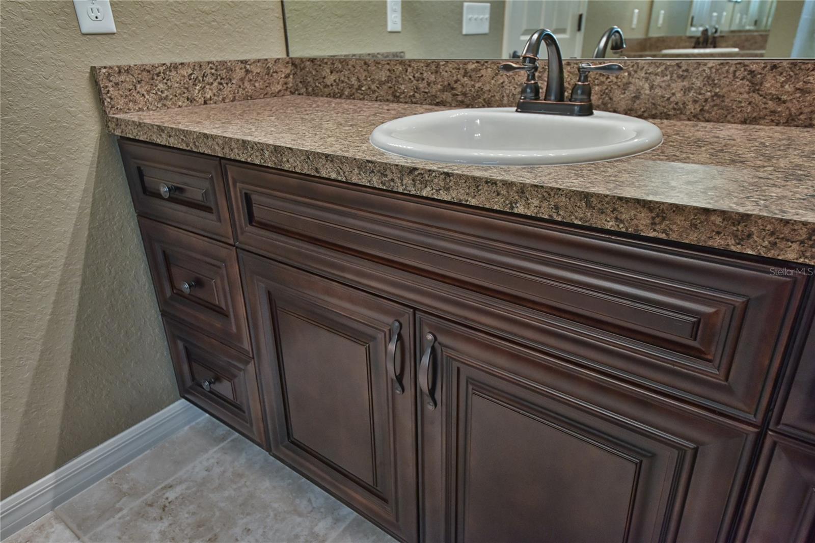 Image 17 of 27 For 23211 Rainelle Road
