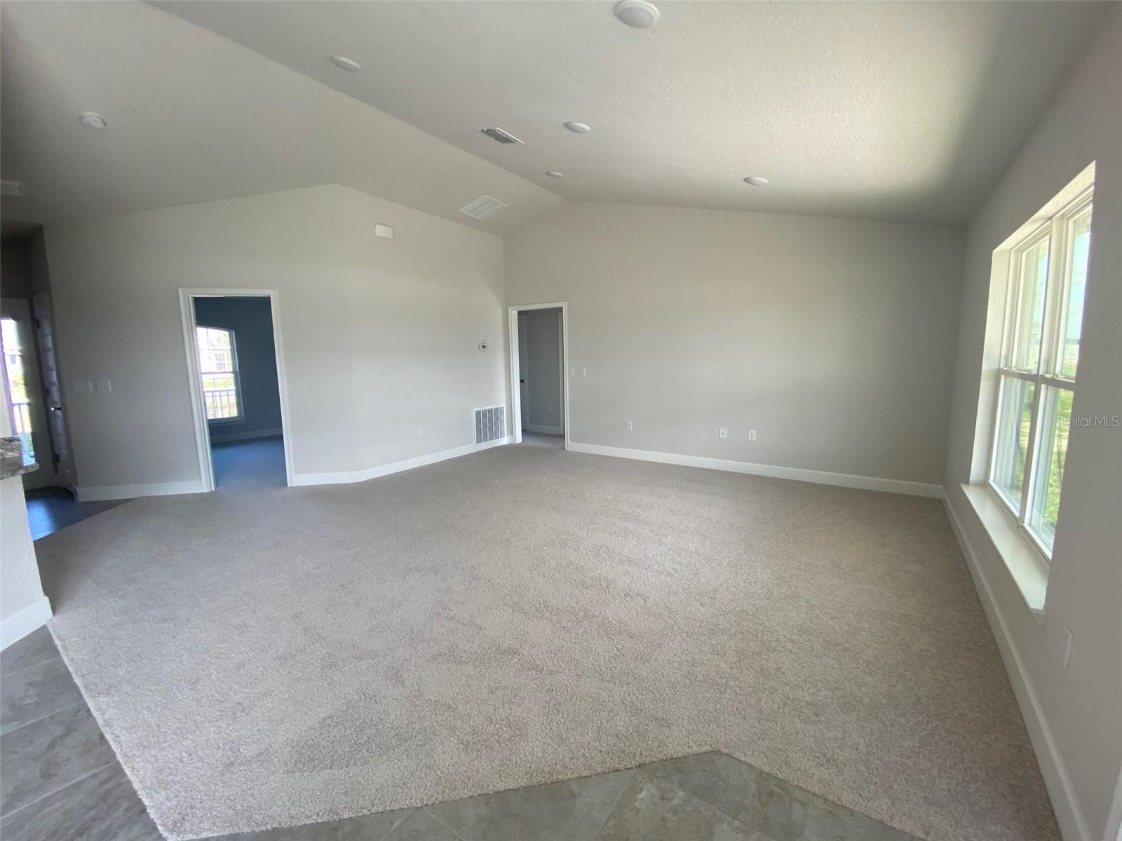 Image 4 of 17 For 5104 91st Street