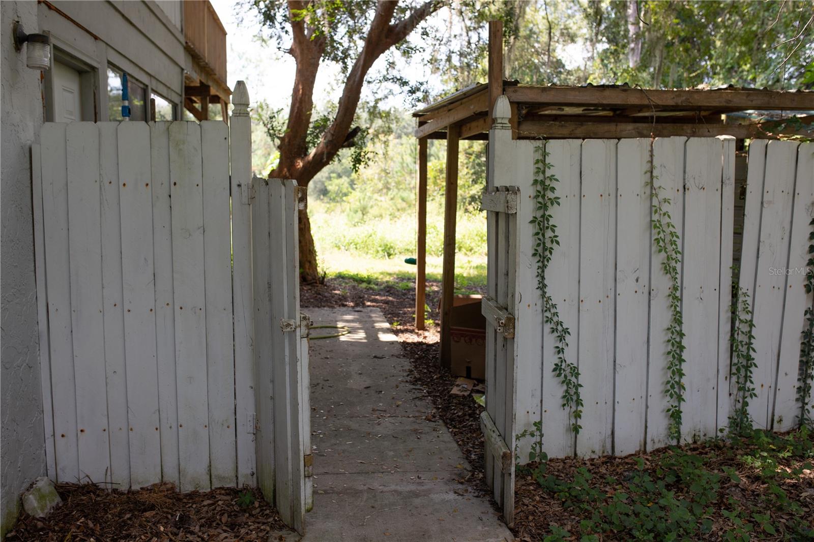 Image 6 of 55 For 6498 167th Court