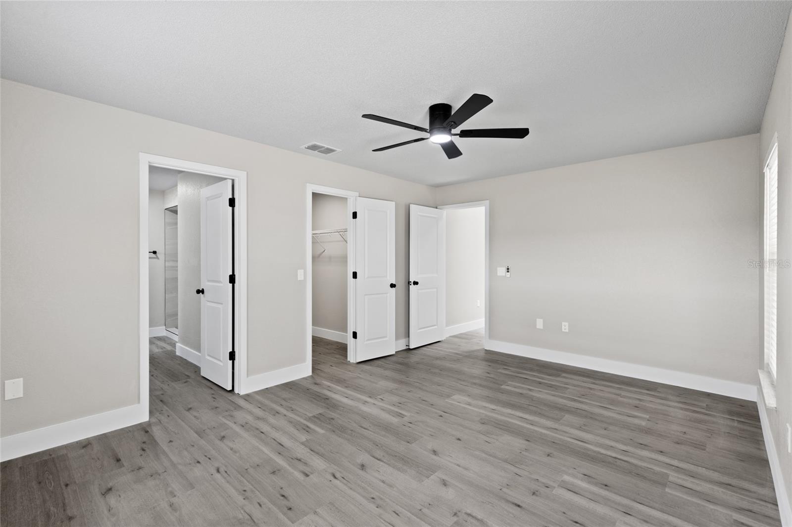 Image 18 of 27 For 281 Country Club Drive
