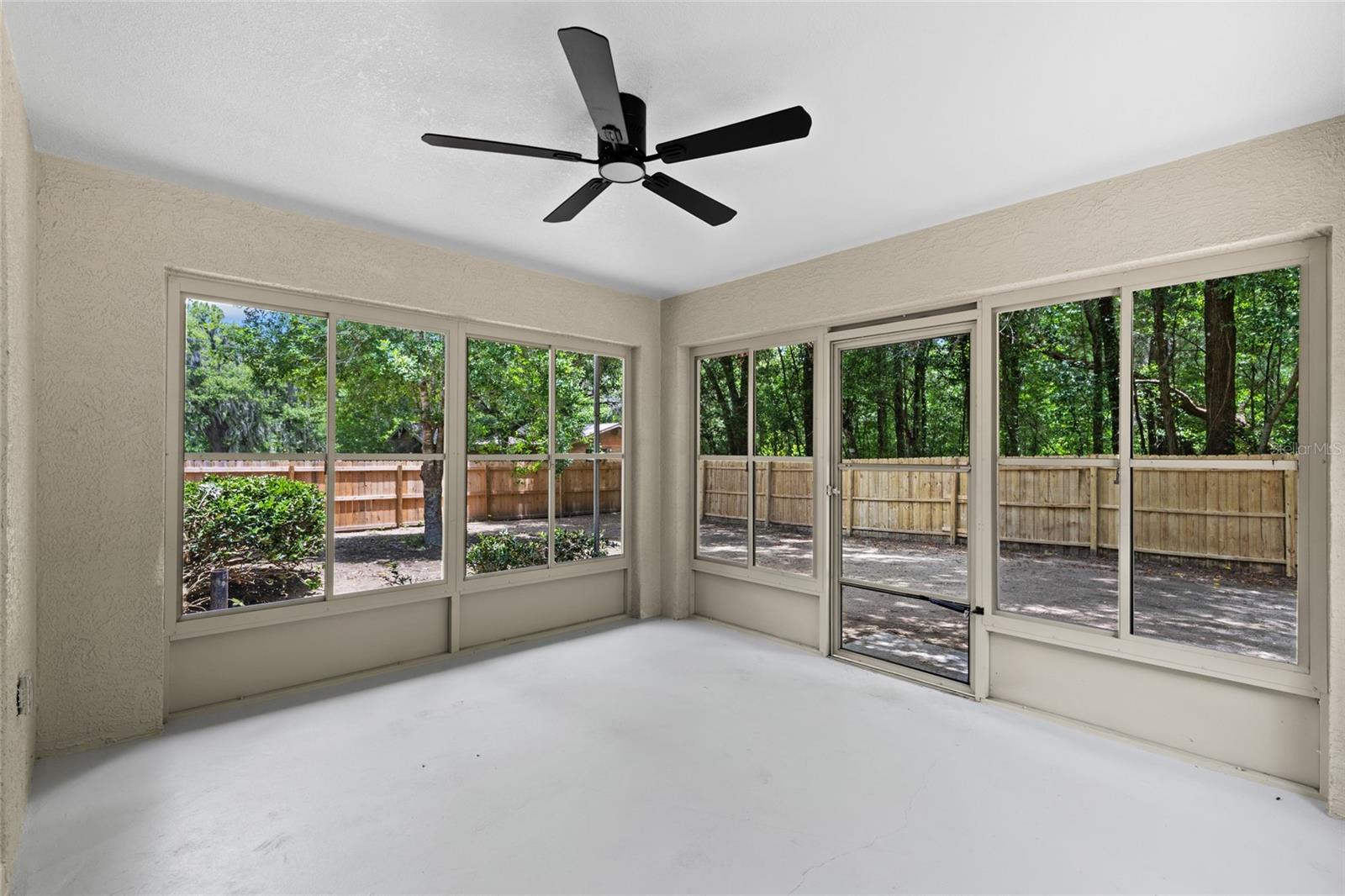 Image 22 of 27 For 281 Country Club Drive