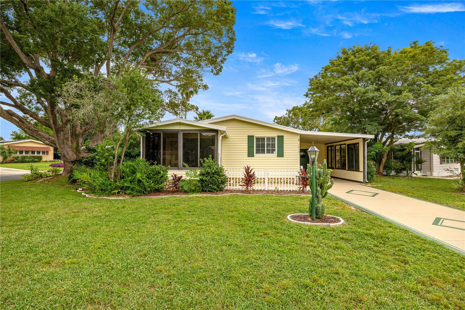 Details for 1013 Ann Avenue, LADY LAKE, FL 32159