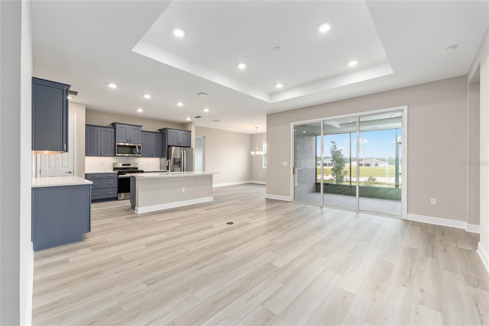 Image 13 of 41 For 10340 105th Court