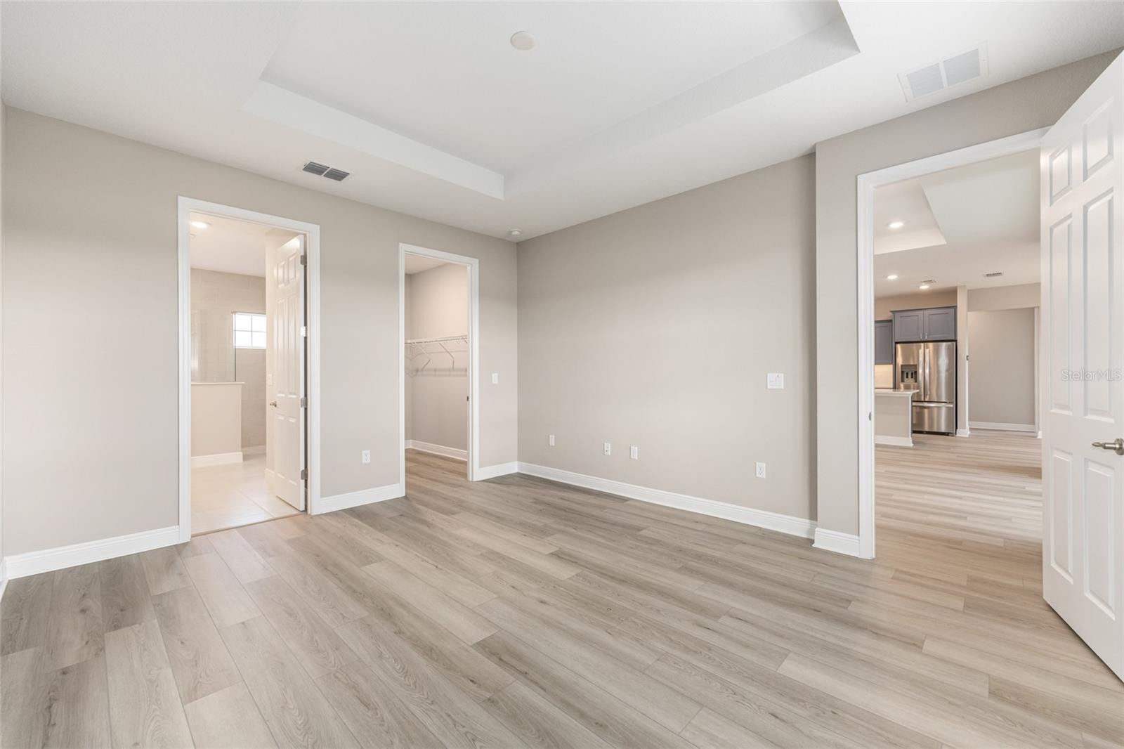 Image 22 of 41 For 10340 105th Court