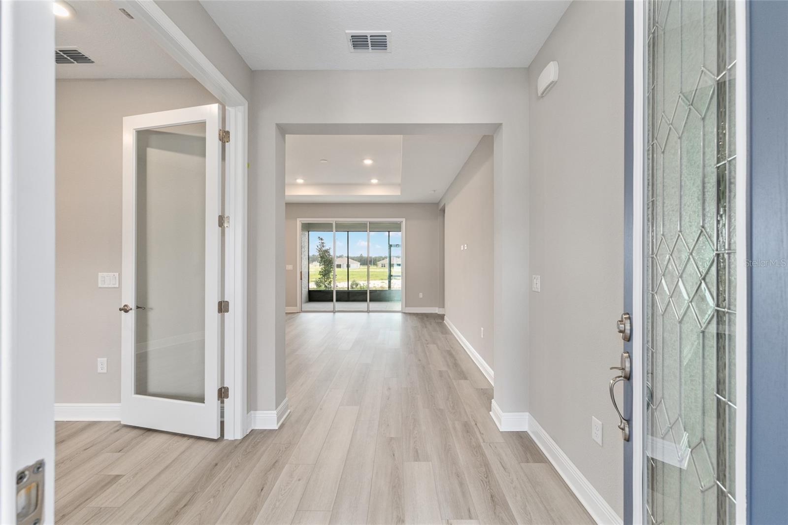 Image 8 of 41 For 10340 105th Court