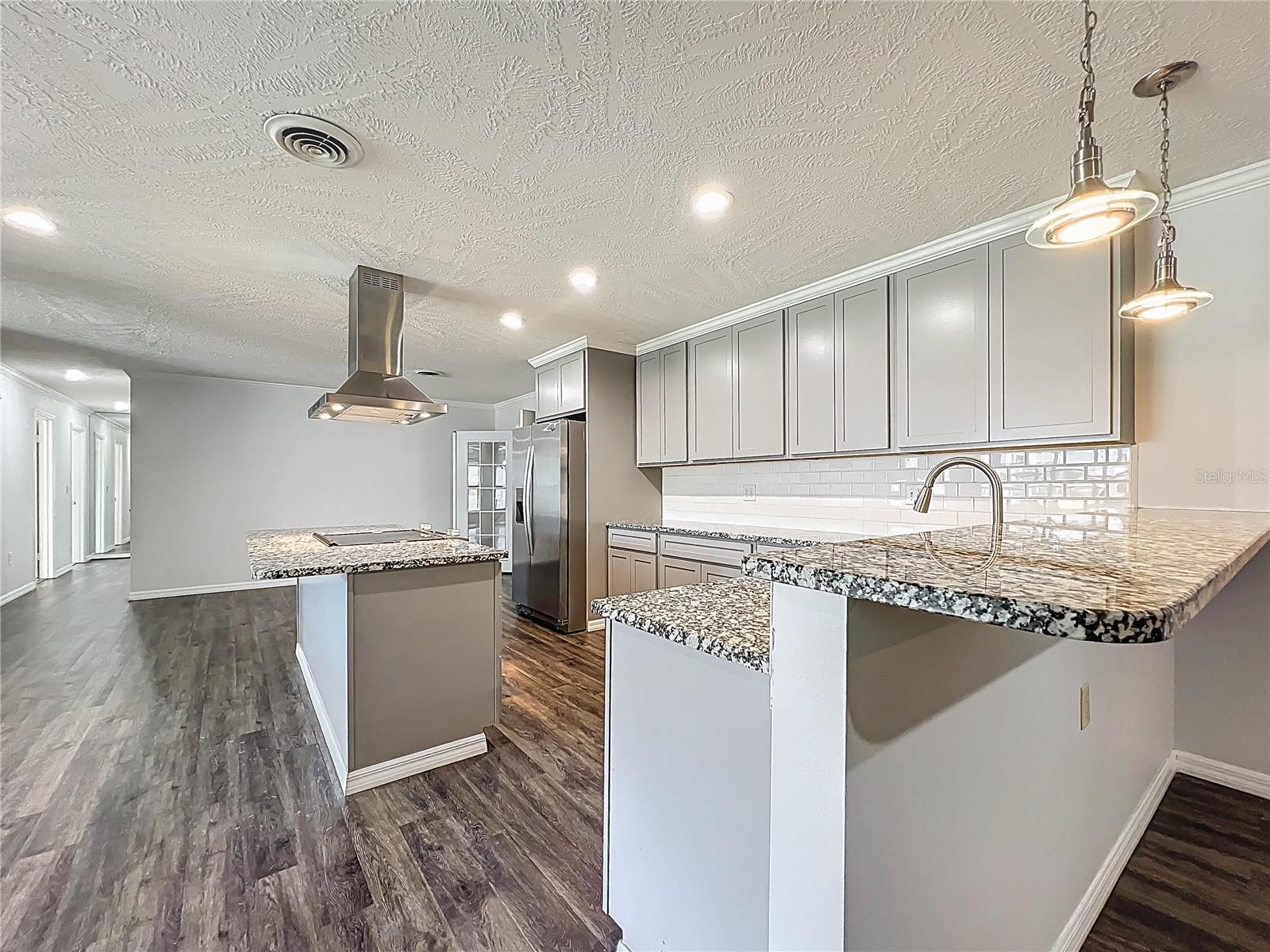 Image 12 of 77 For 3470 25th Avenue