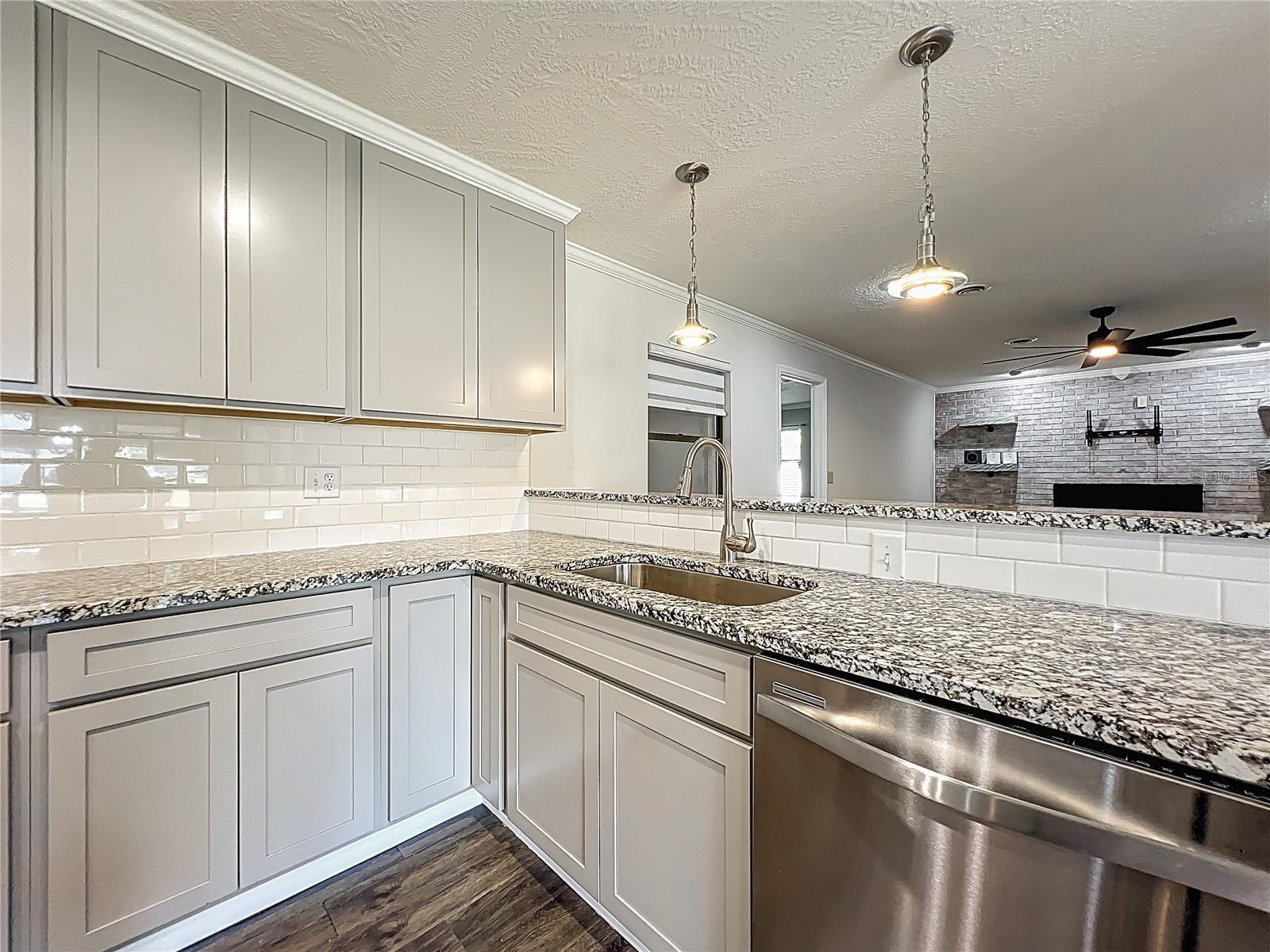 Image 13 of 77 For 3470 25th Avenue