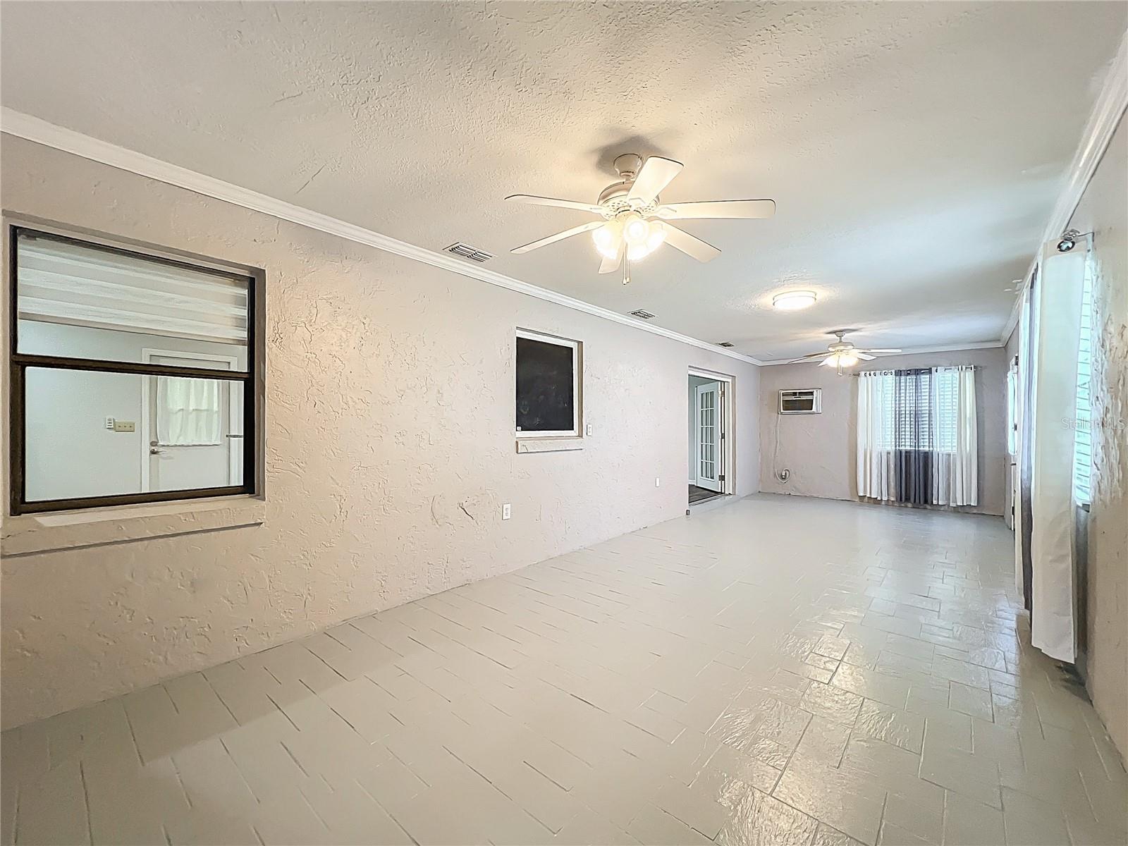 Image 24 of 77 For 3470 25th Avenue