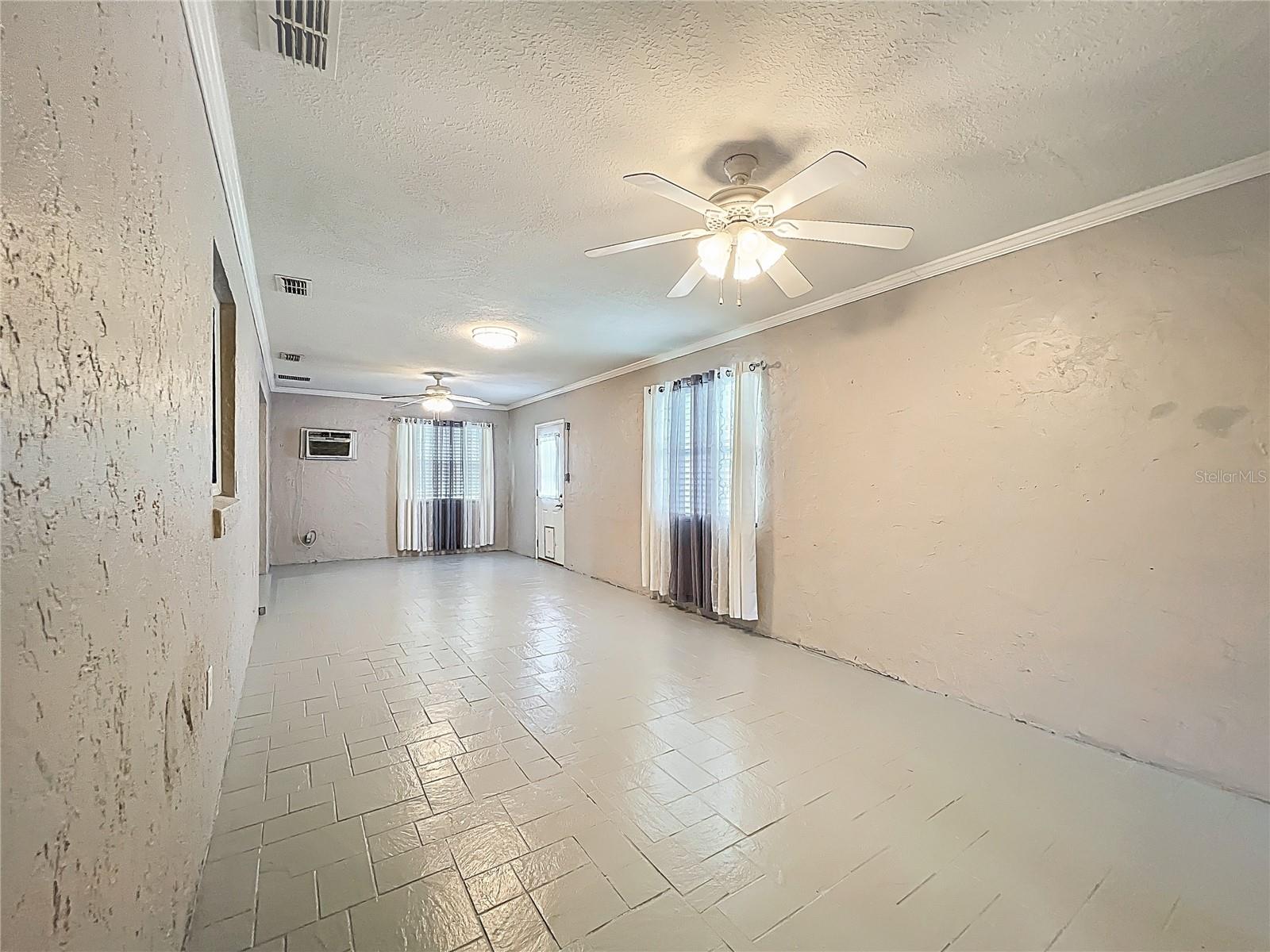 Image 25 of 77 For 3470 25th Avenue